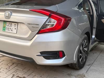 Honda Civic Oriel 2017
