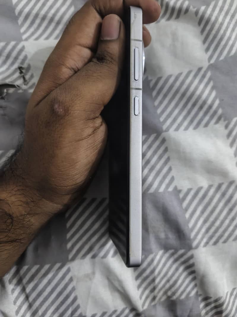 One Plus 13R 4
