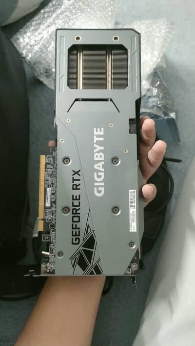 Gigabyte RTX 3060 12gb.