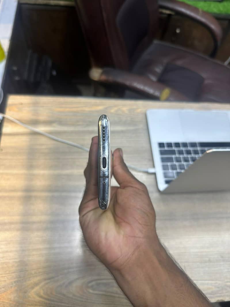 One Plus 7 Pro 4