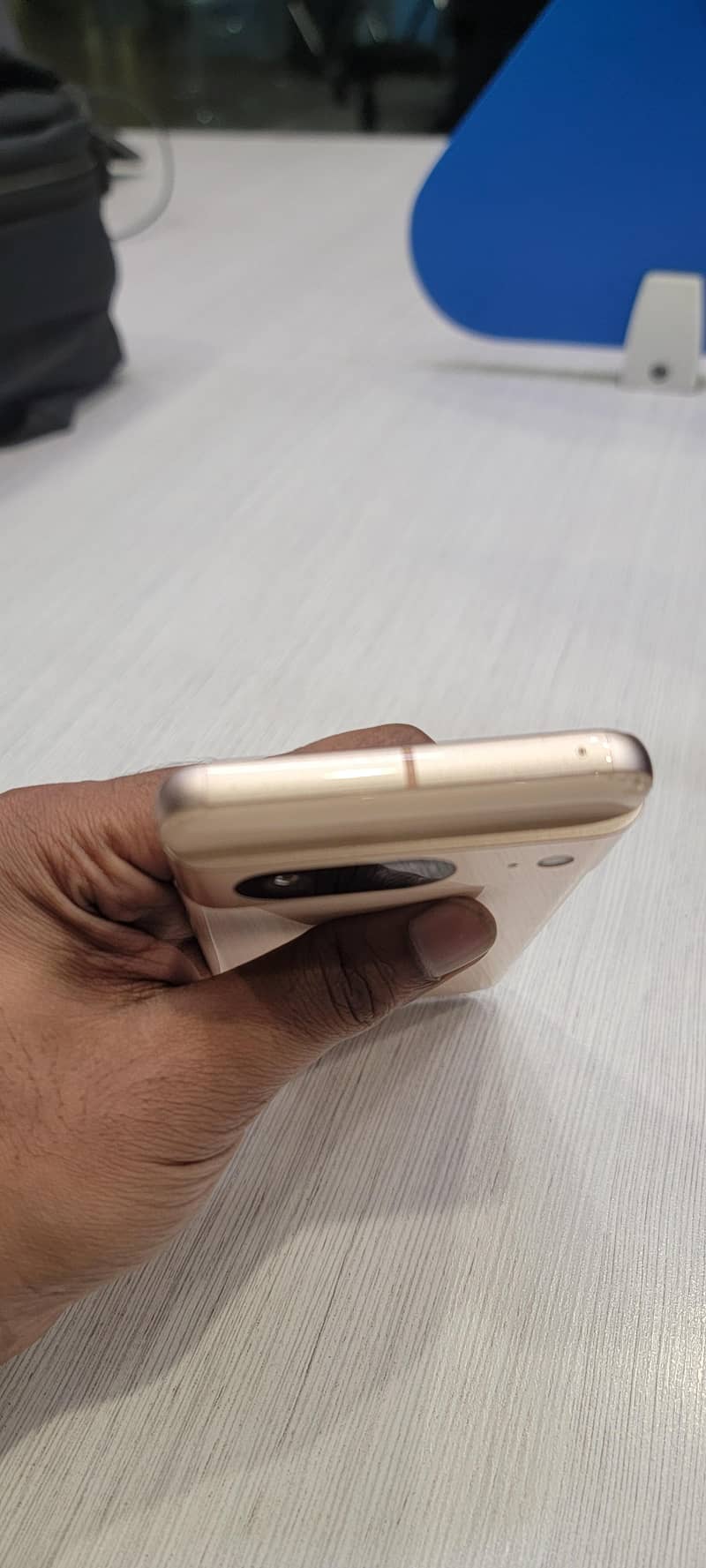 Google Pixel 8 1