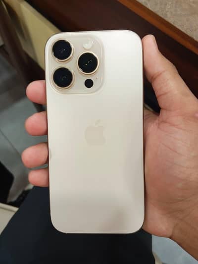 Apple iPhone 16 Pro