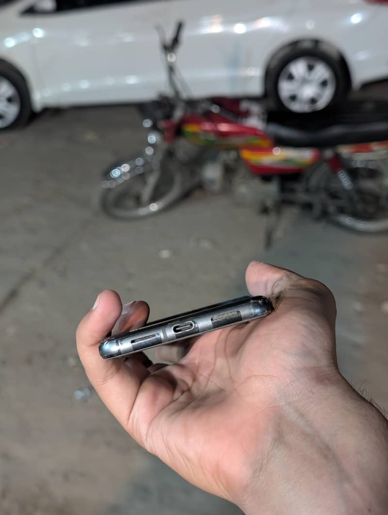 Google Pixel 8 Pro 3
