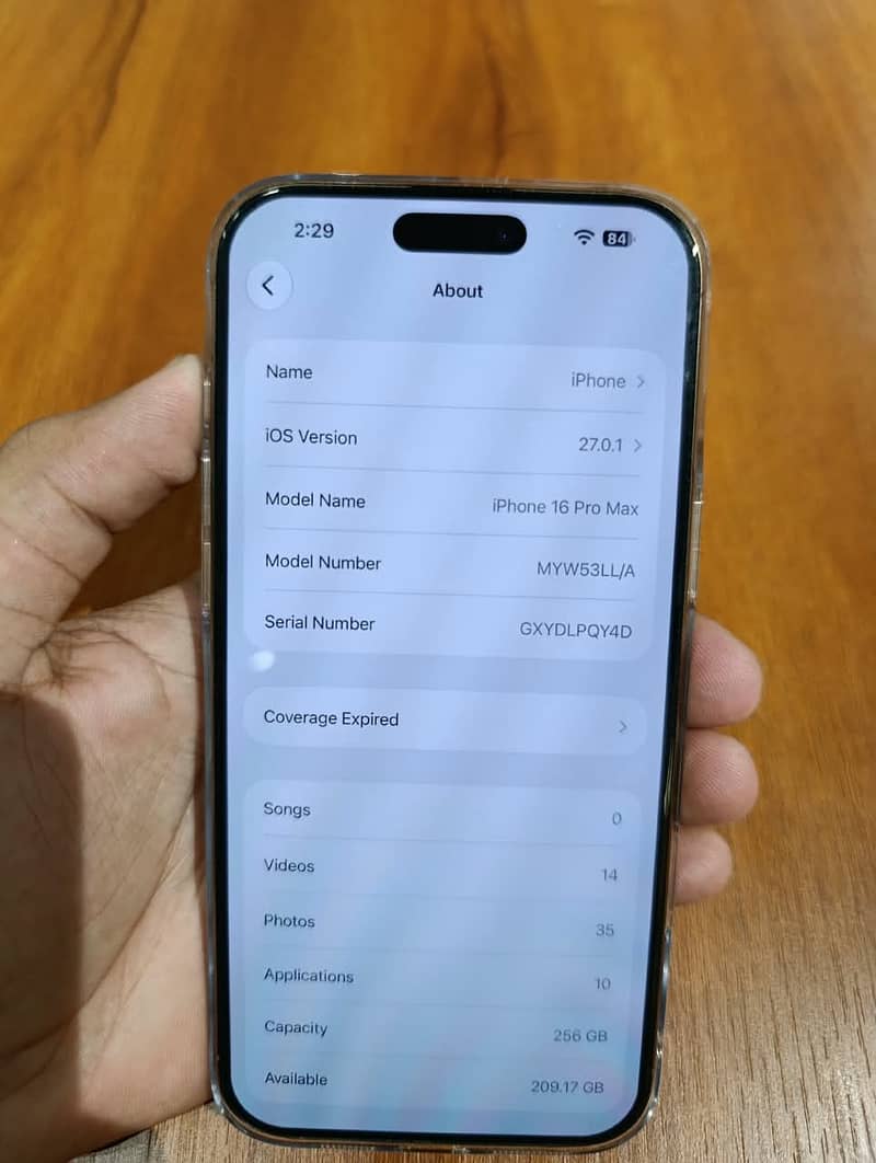 Apple iPhone 16 Pro Max 4