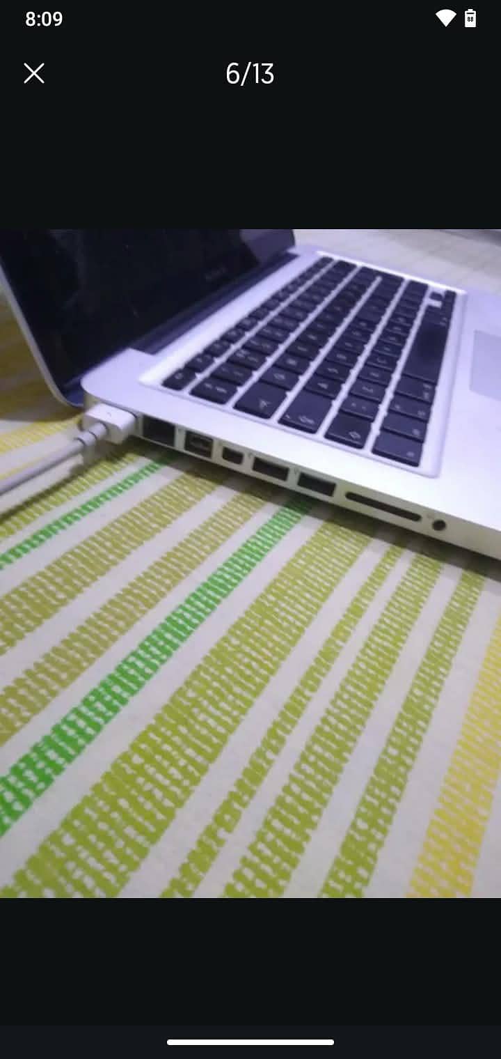 MacBook 2