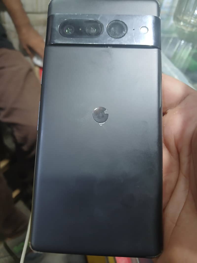 Google Pixel 7 Pro 4