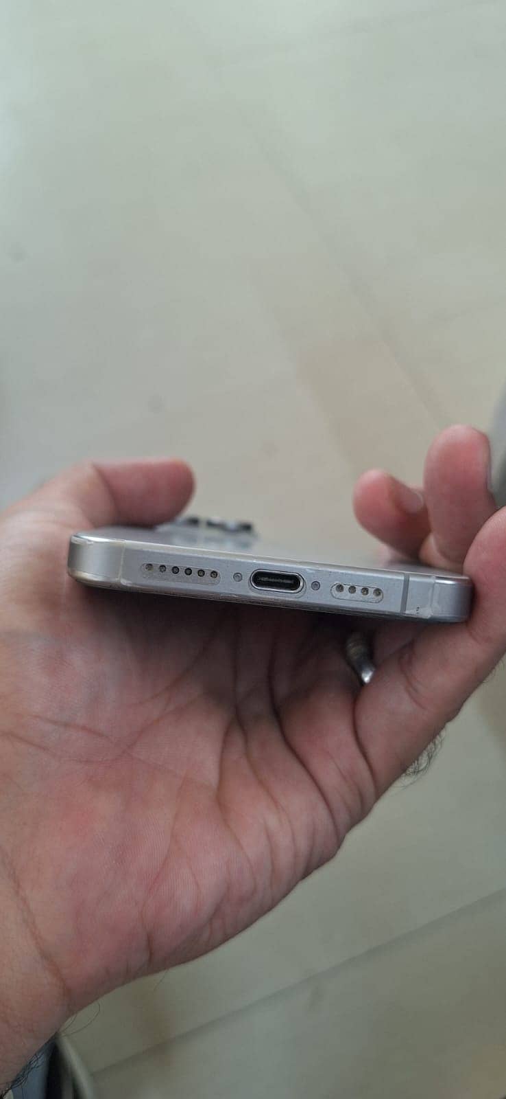 Apple iPhone 15 Pro Max 6