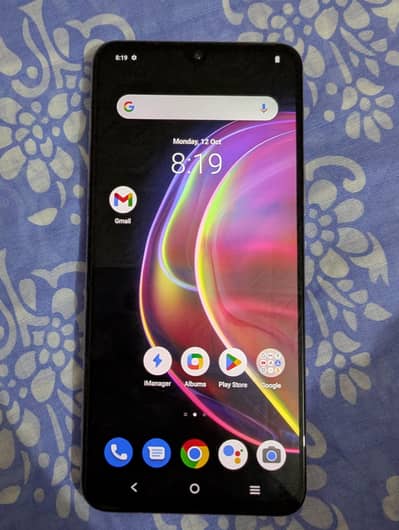 Vivo V21