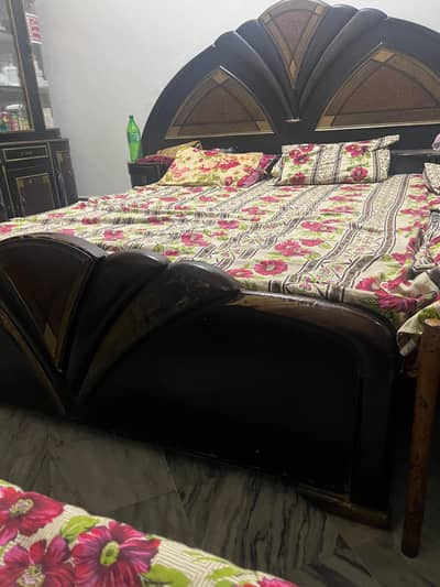 bed,Showcase,dressing table