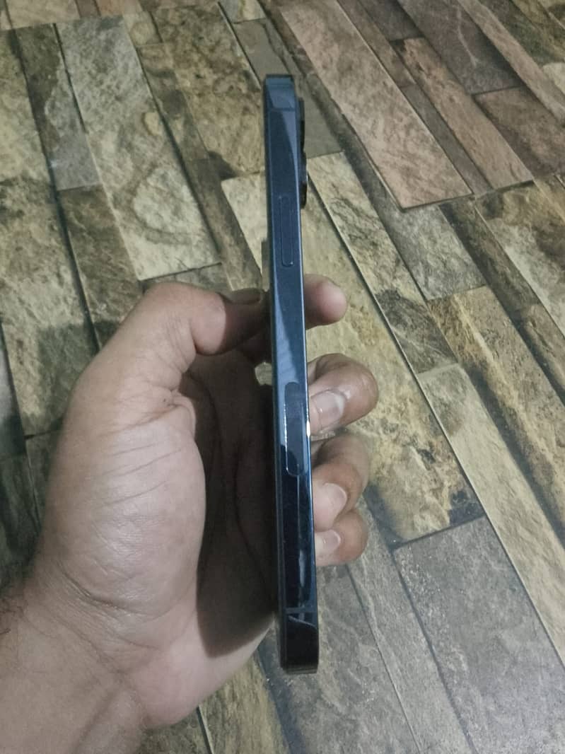 Apple iPhone 12 Pro Made in USA contact no: 03162755652 4