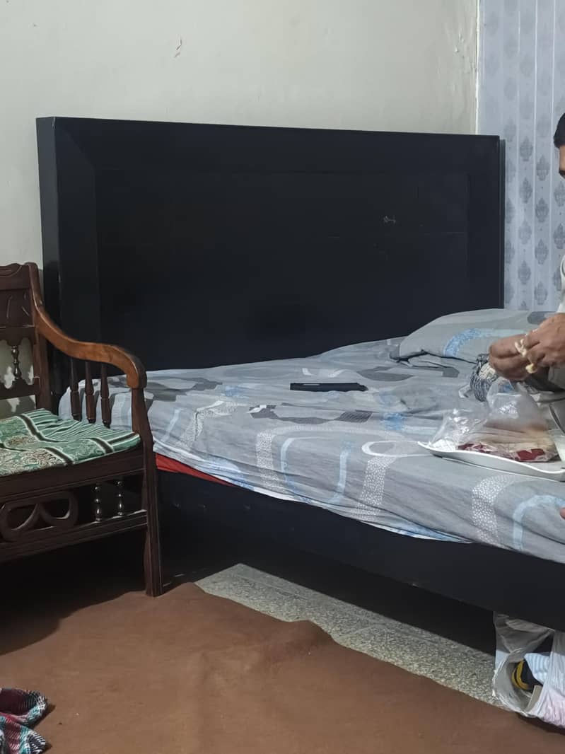 double bed 0