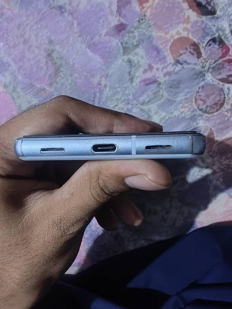Google Pixel 7a 2