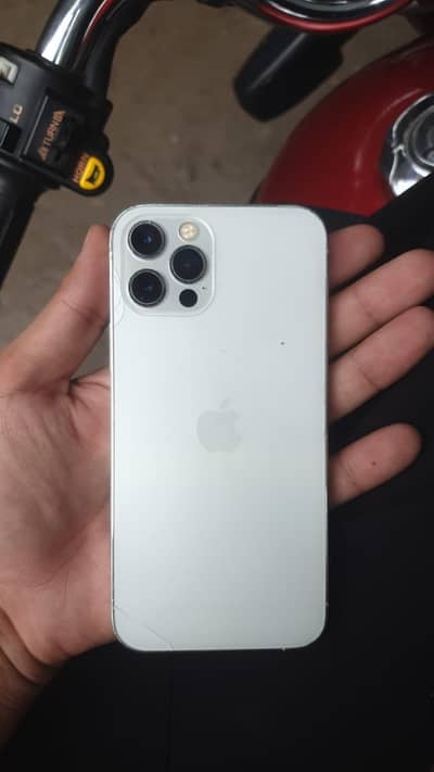 Apple iPhone 12 Pro