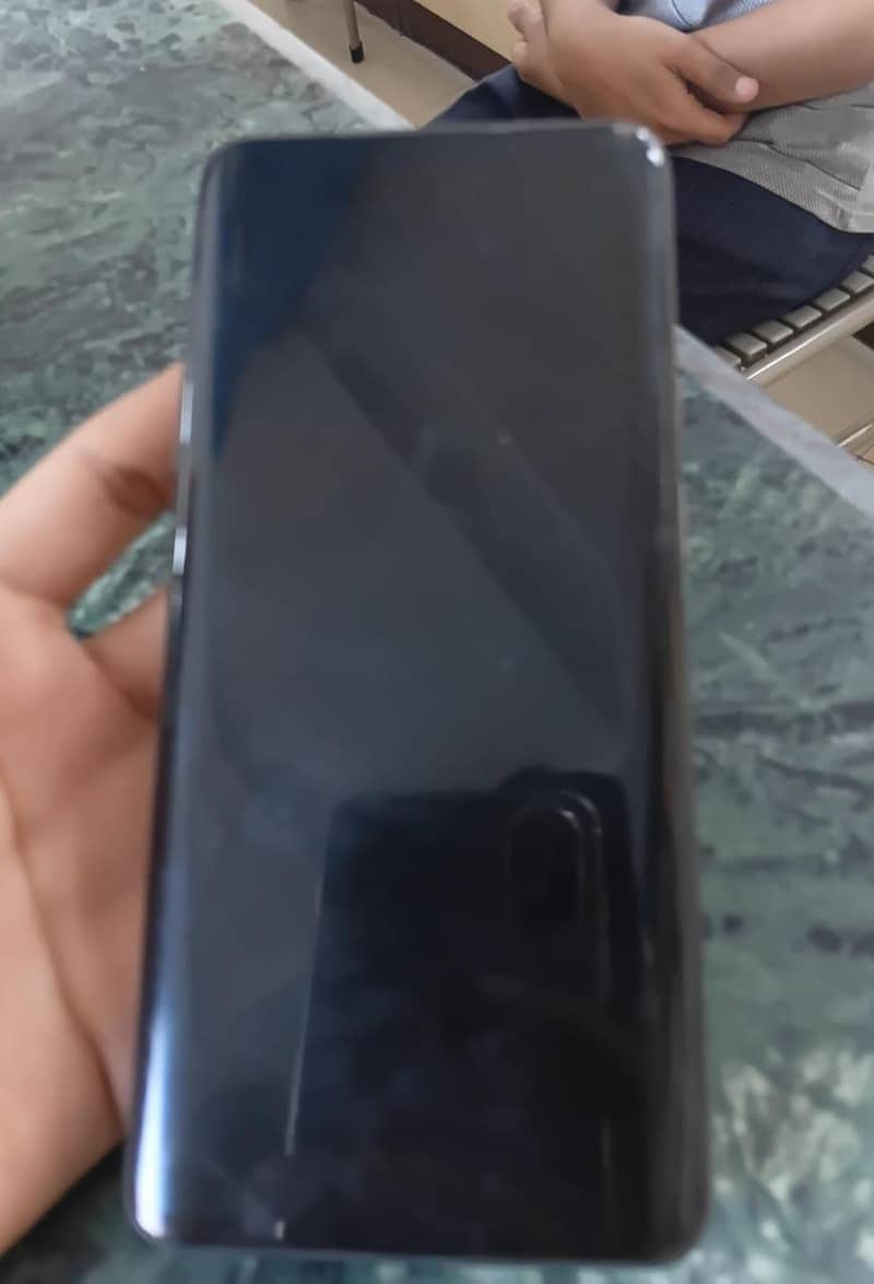 One Plus 7 Pro 1