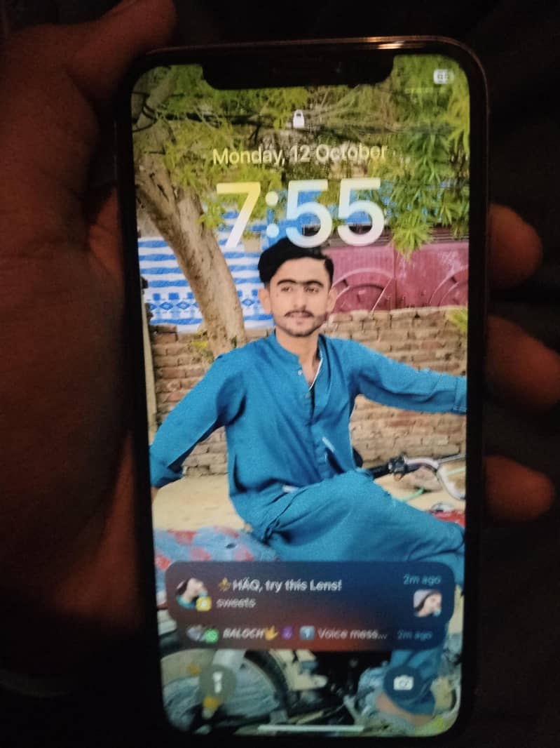 Apple iPhone X 0