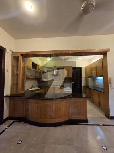 House Of 500 Square Yards Available In DHA Phase 5