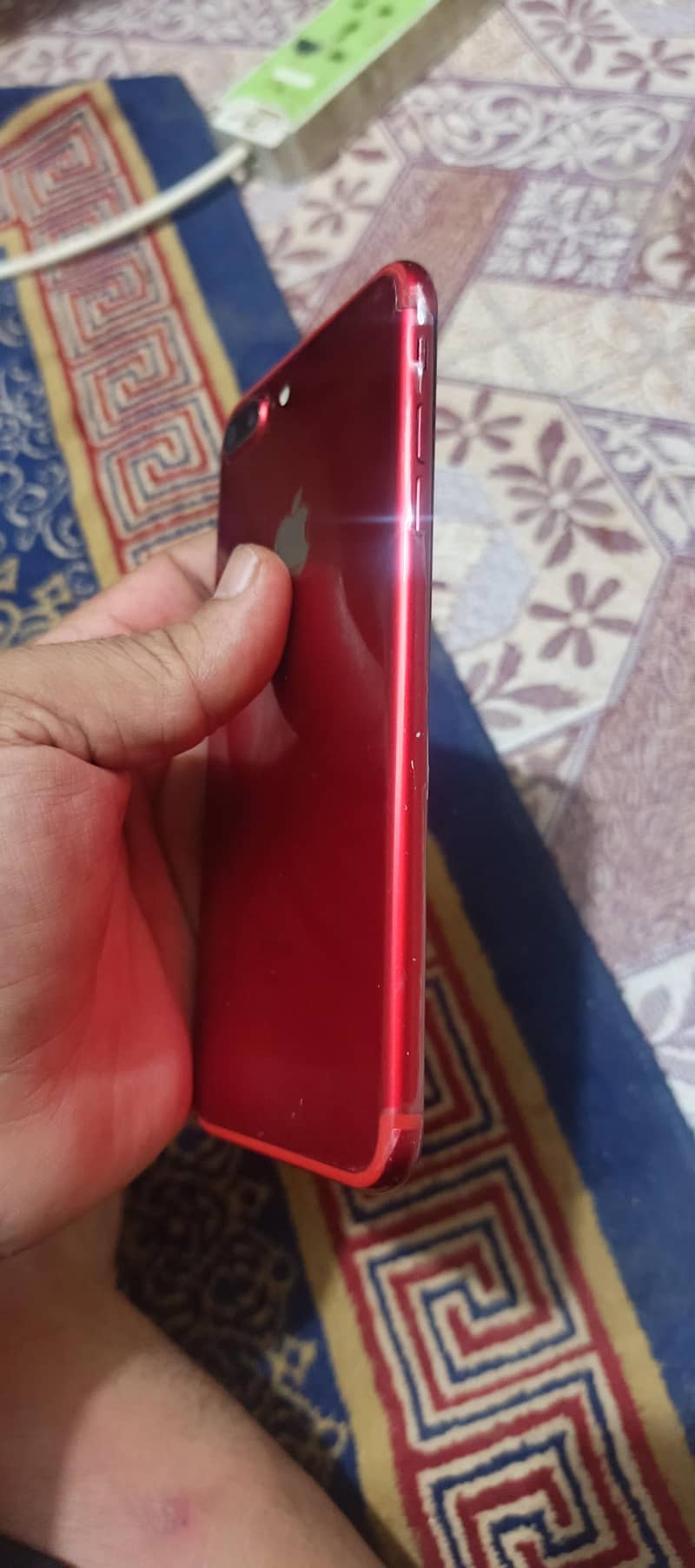 Apple iPhone 7 Plus 2