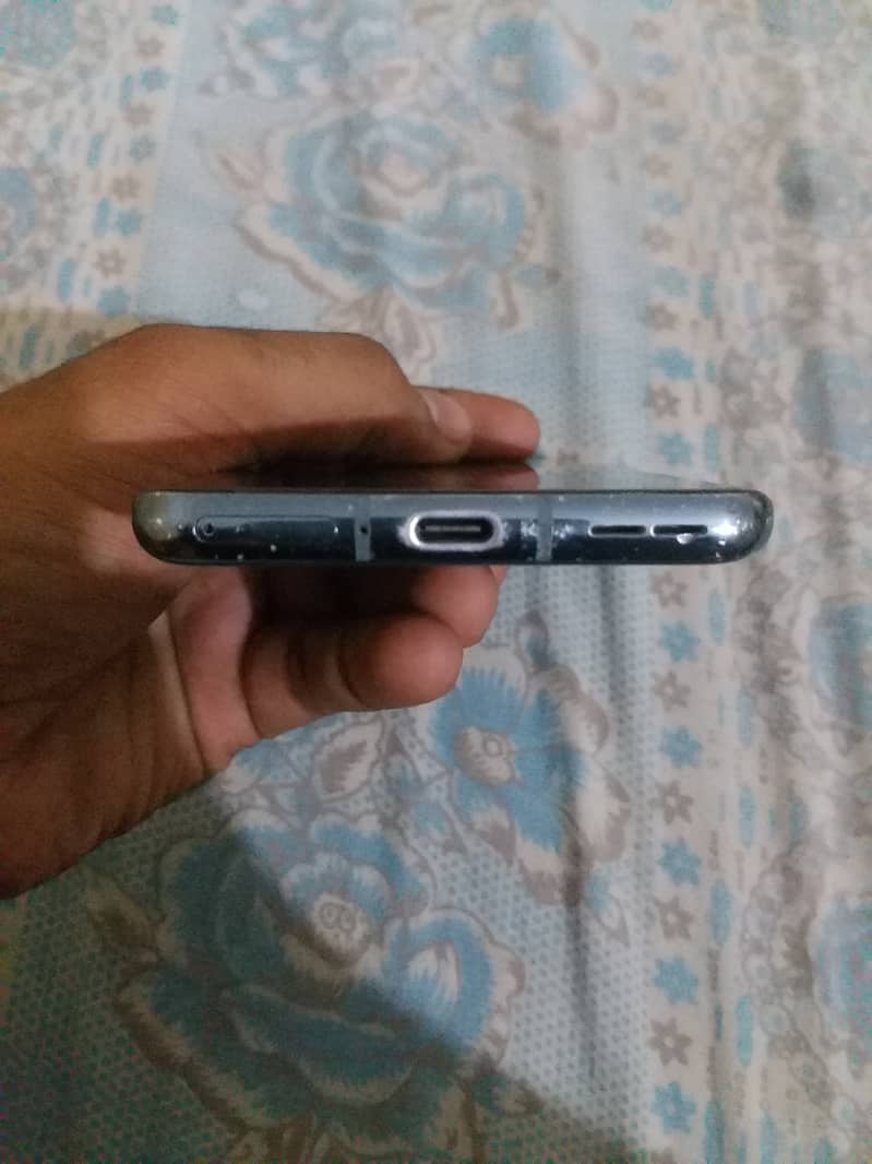 One Plus 9 Pro 5G 0