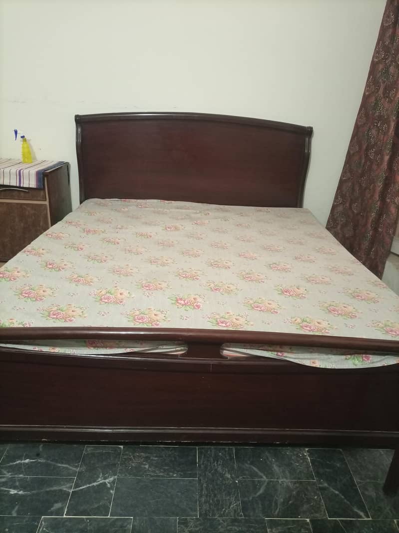 double bed 0