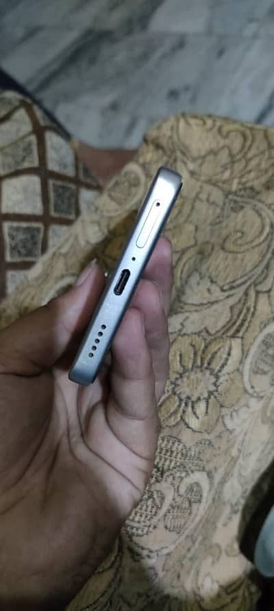 vivo y400