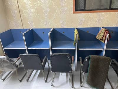 Office Cabins & Boss Table with Chairs
