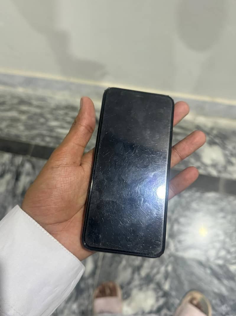 Google Pixel 4 3