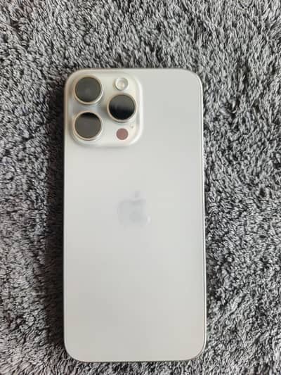 Apple iPhone 15 Pro Max