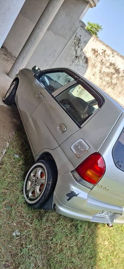 Suzuki Alto 2001