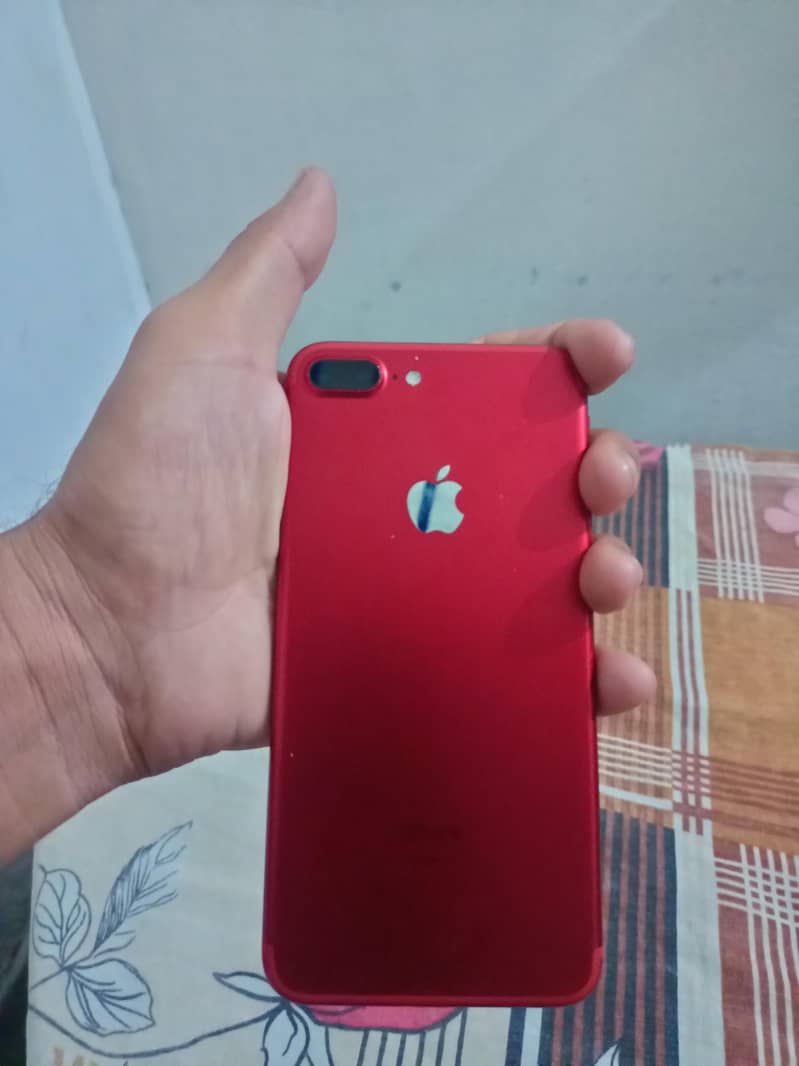 Apple iPhone 7 Plus 2