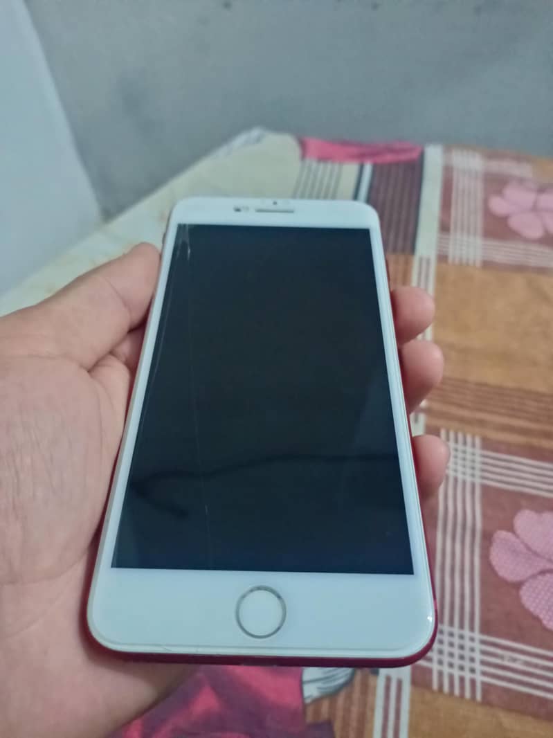 Apple iPhone 7 Plus 4