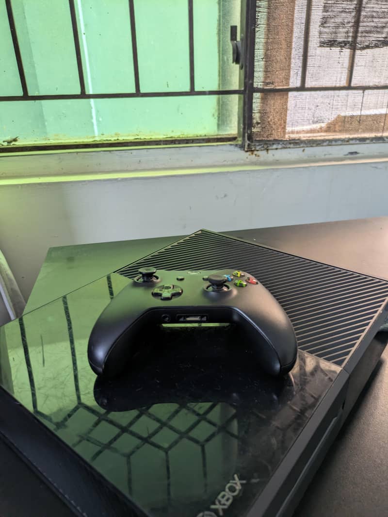 XBOX ONE 0