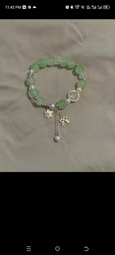 This is bracelet  in any colour