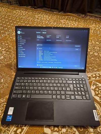 Lenovo v15 G4