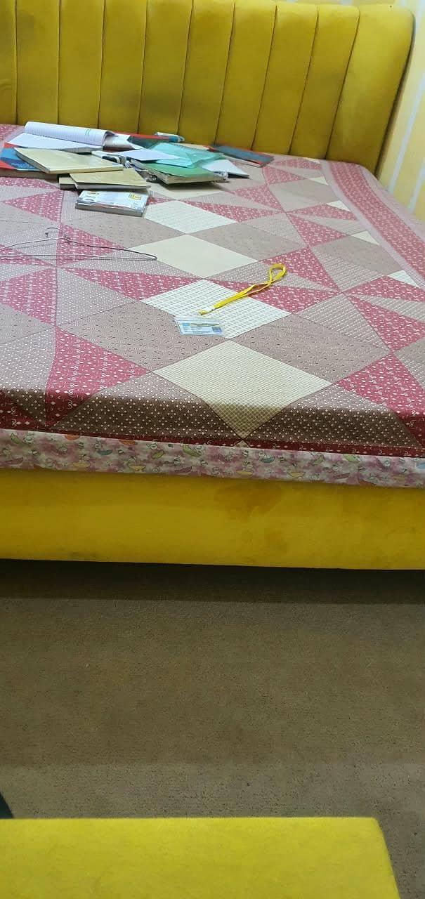 yellow bed 2
