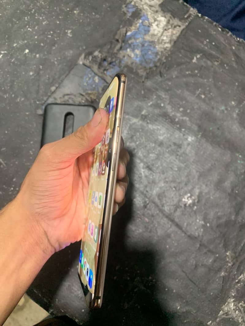 One Plus 7 Pro 4