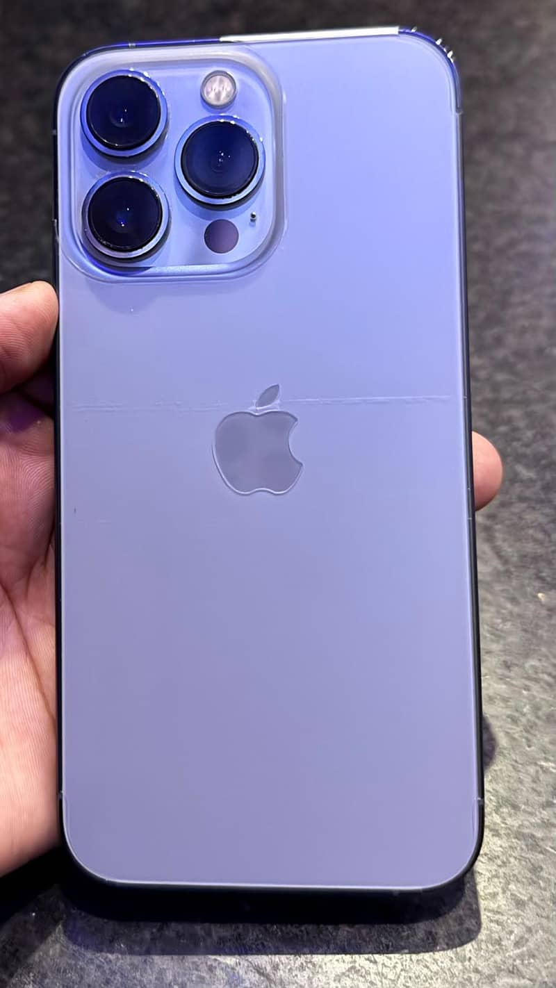 Apple iPhone 13 Pro 3