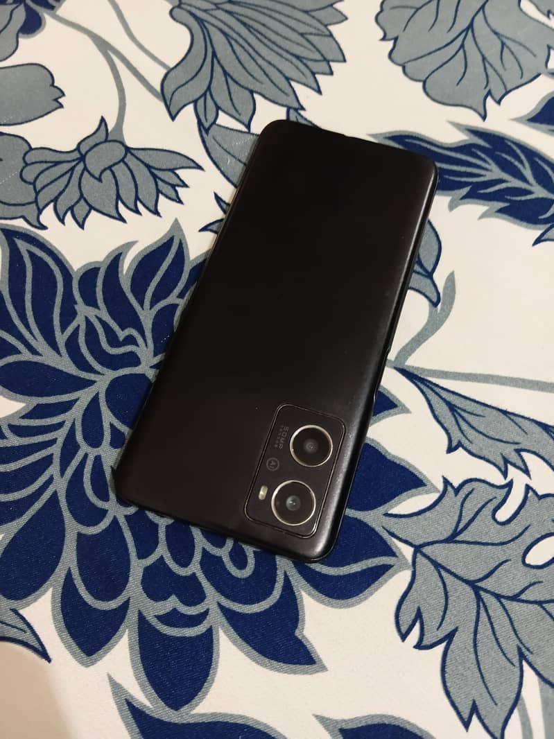 OPPO A96 original box + charger available 0