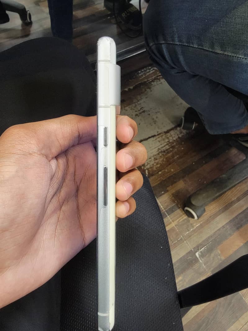Google Pixel 7 2