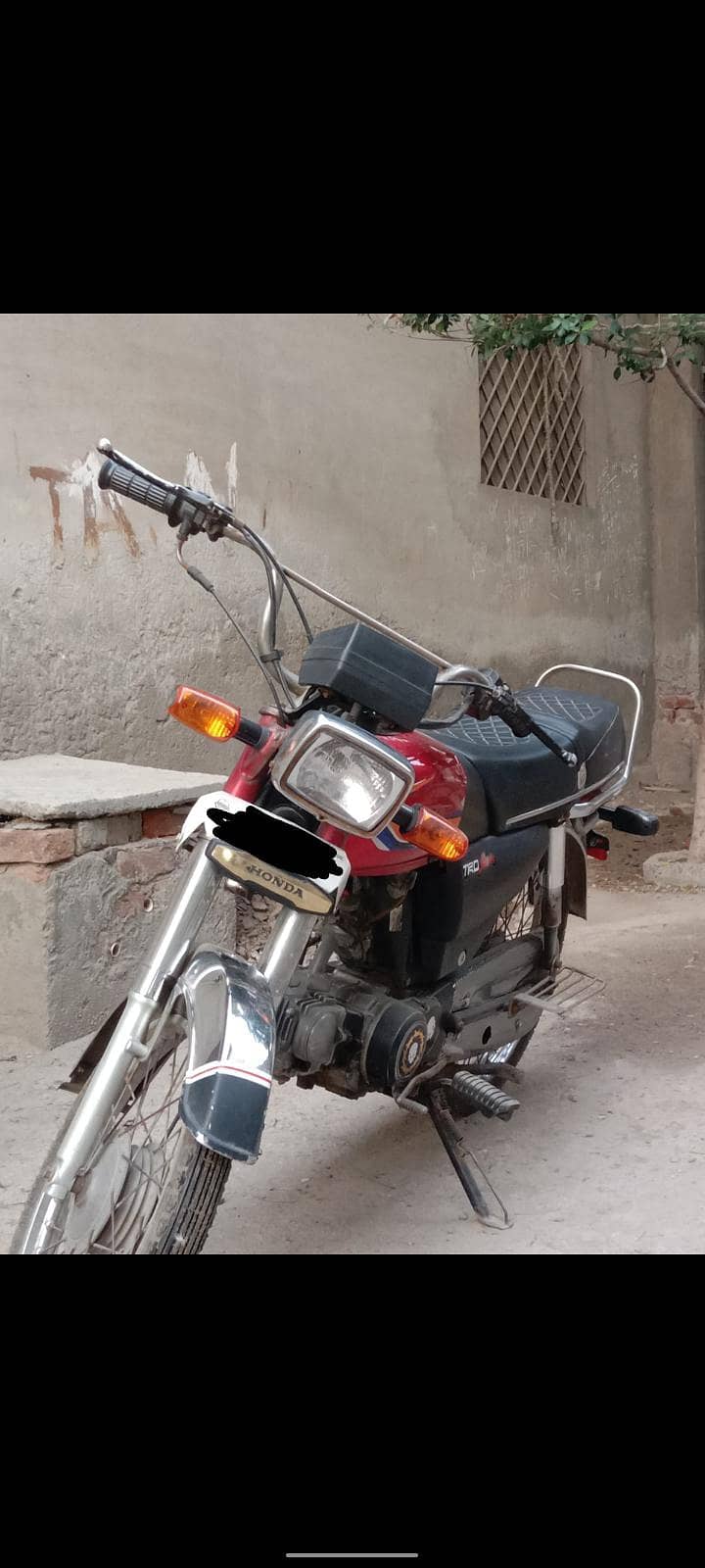 CD 70 . . . . 2005 0