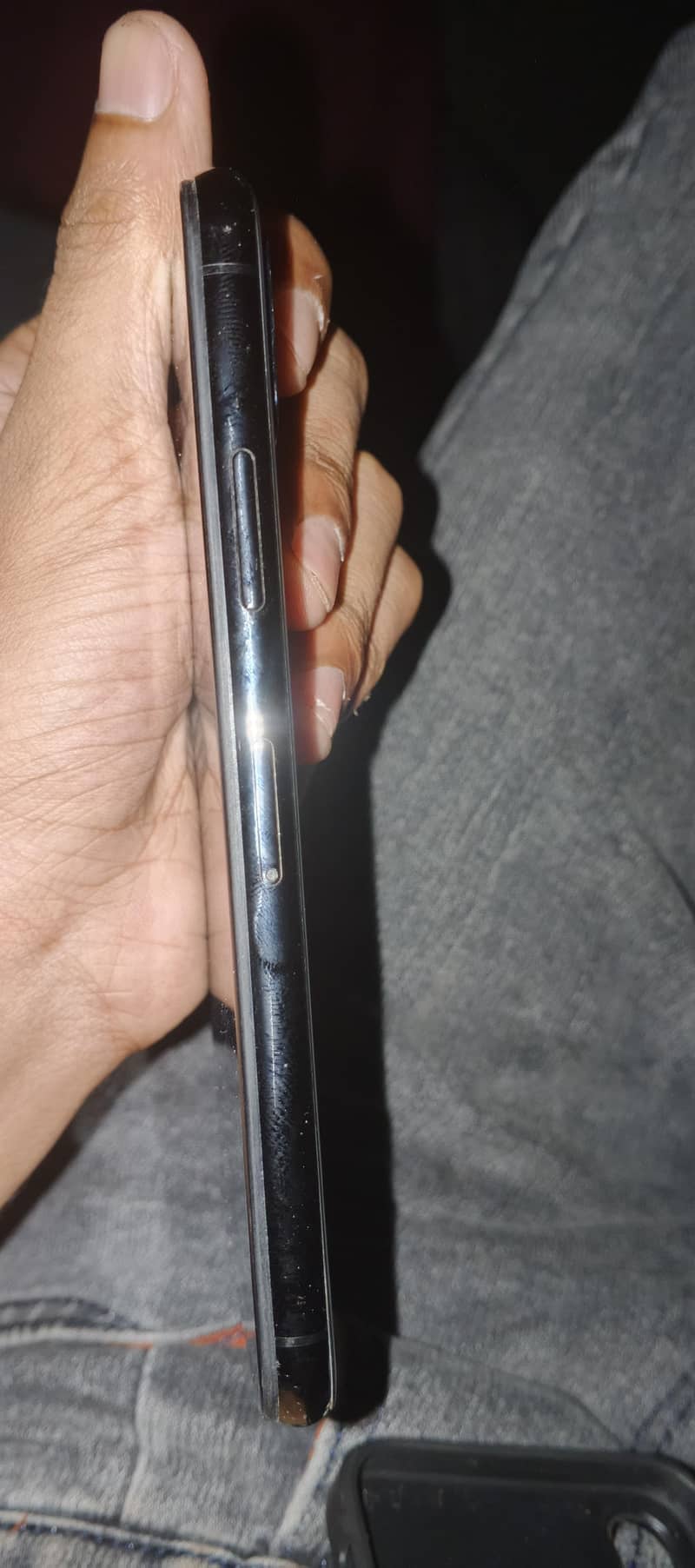 Apple iPhone X 3