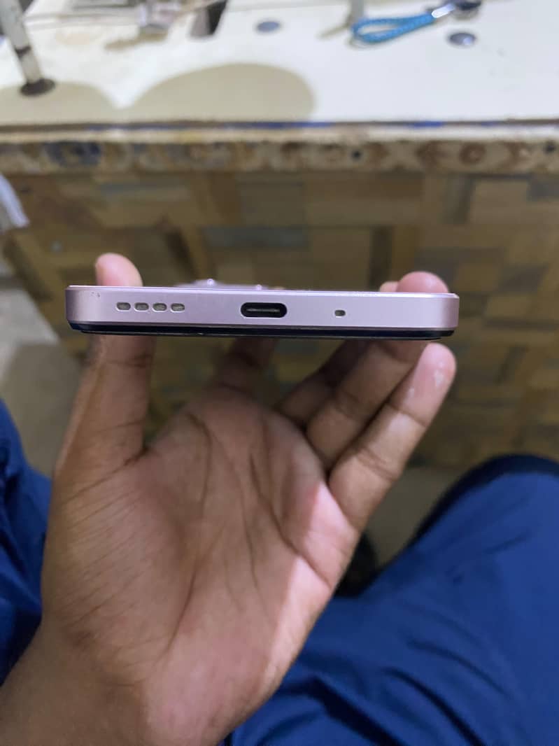realme 4