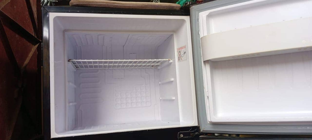 refrigerator 1