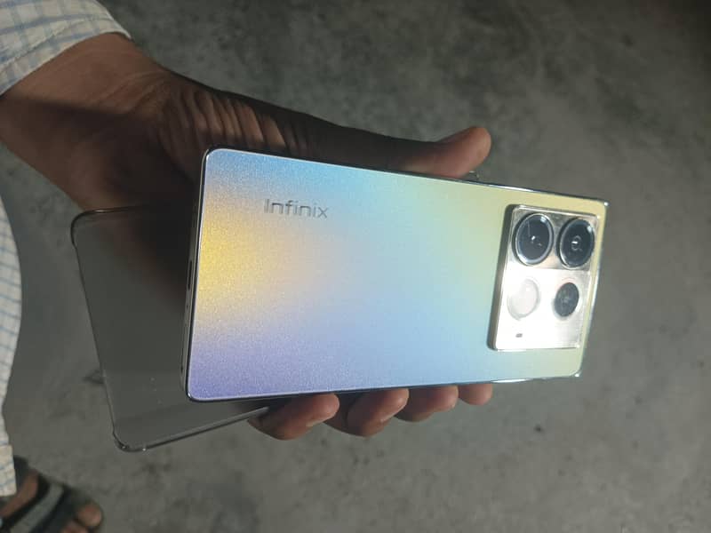 Infinix Note 40 1