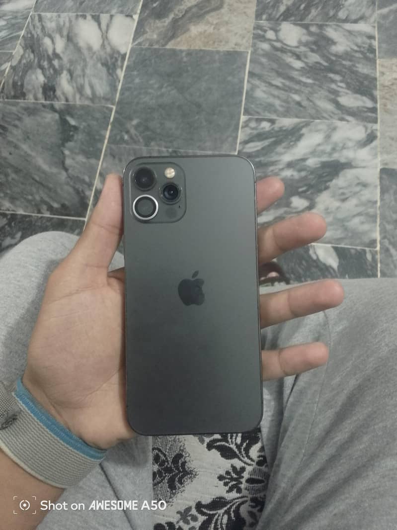 Apple iPhone 12 Pro 1