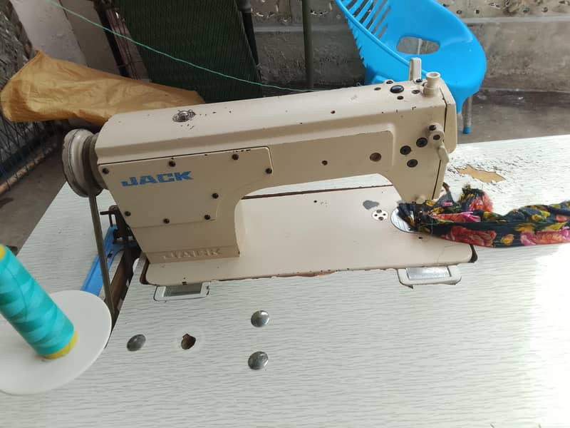jack sewing machine 2