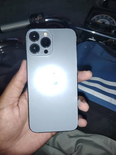 Apple iPhone 13 Pro Max