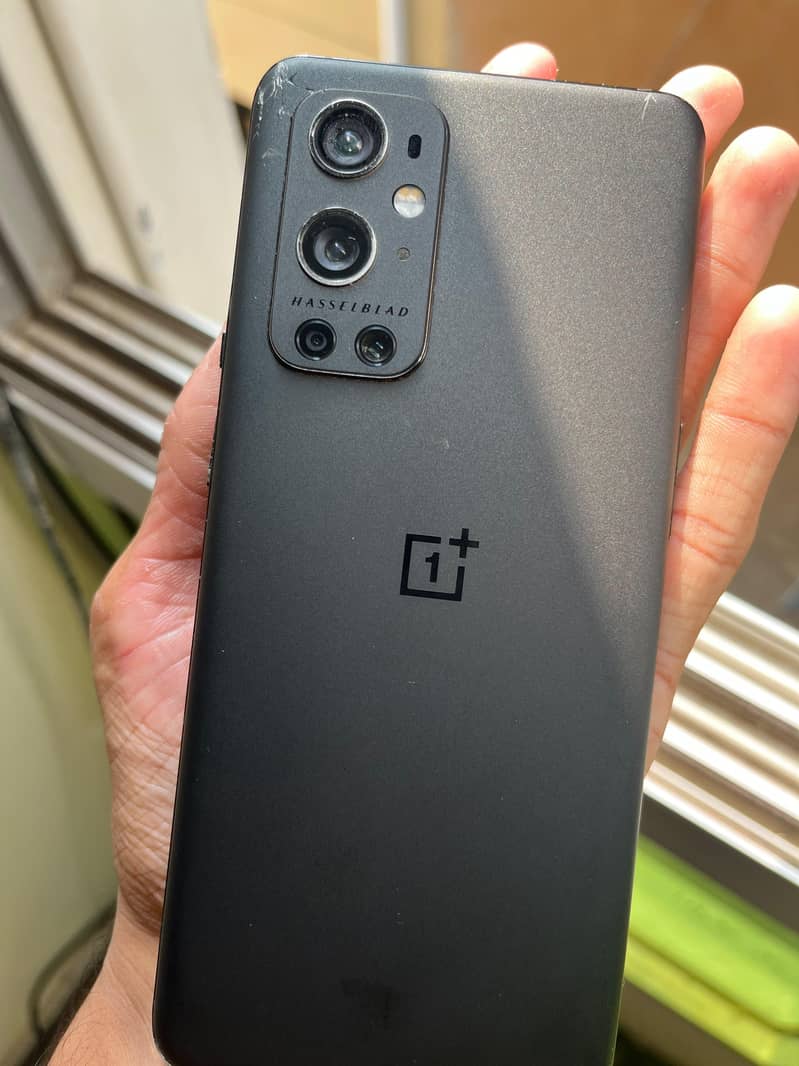 One Plus 9 Pro 0