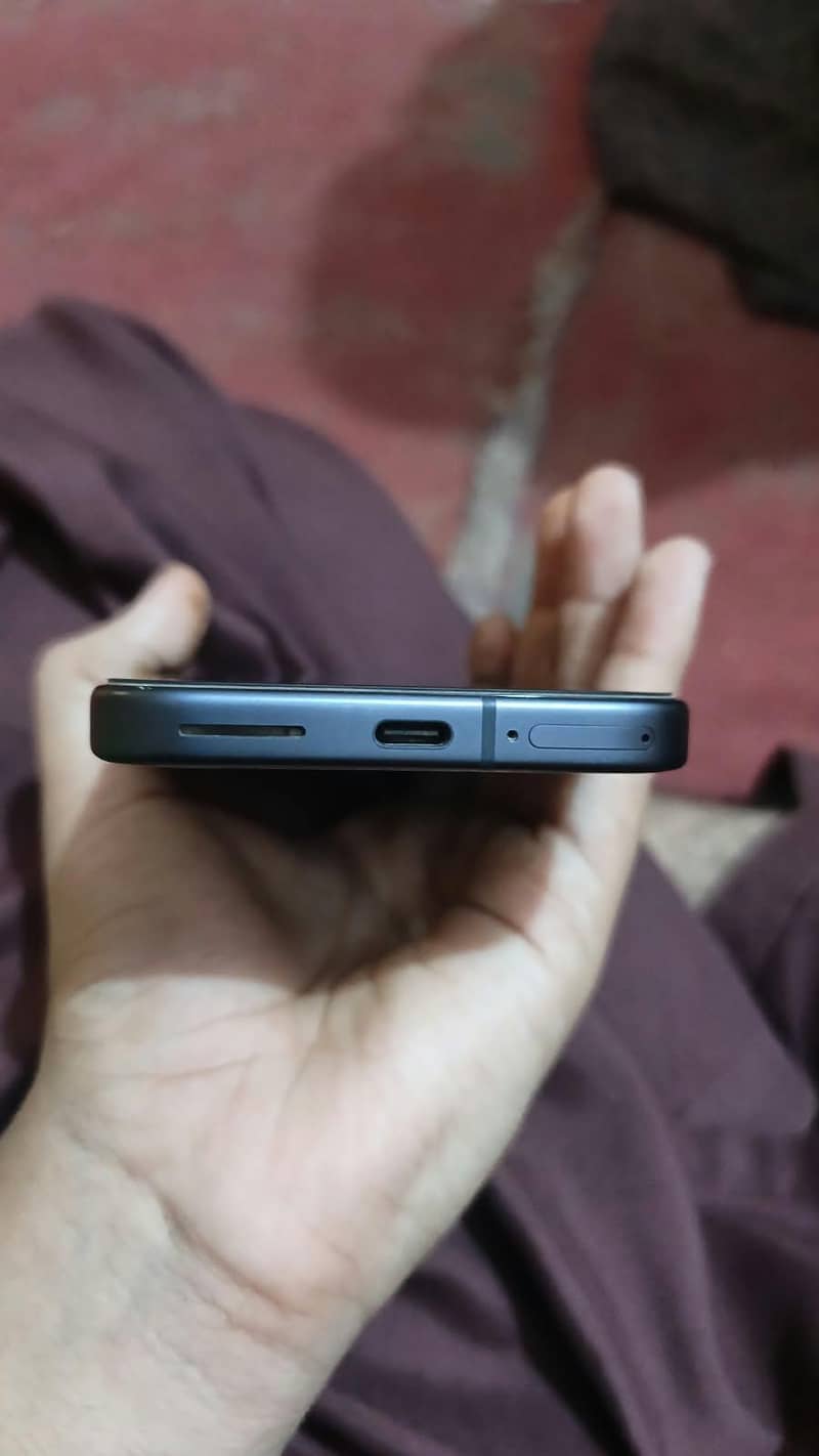 Google Pixel 9 2