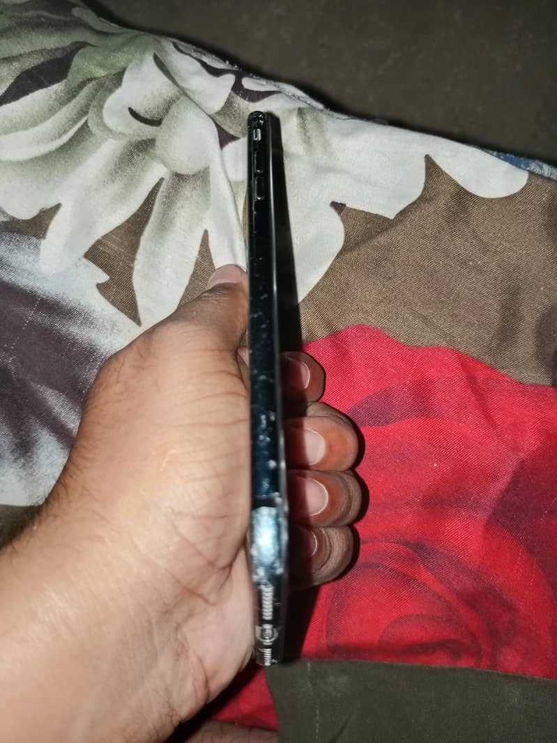 Apple iPhone 7 Plus 3