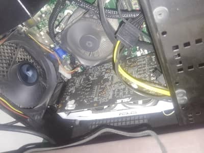 GTX 1060 ALMOST NEW SEALED NEVER OPENED